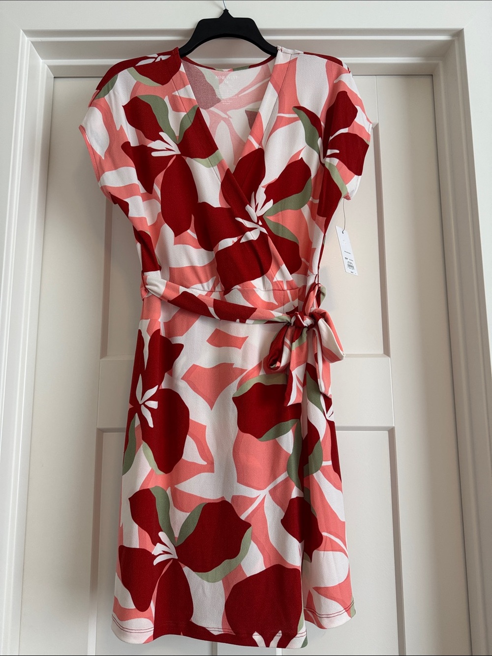 Nine West Coral and Red Floral Wrap Dress